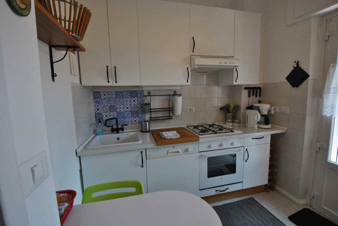 Appartement Vigna Licia à Pomezia Extérieur photo